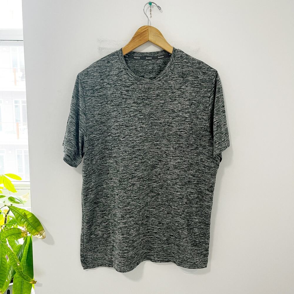 Reebok Men's Space Gray Short Sleeve Workout Top Size Large